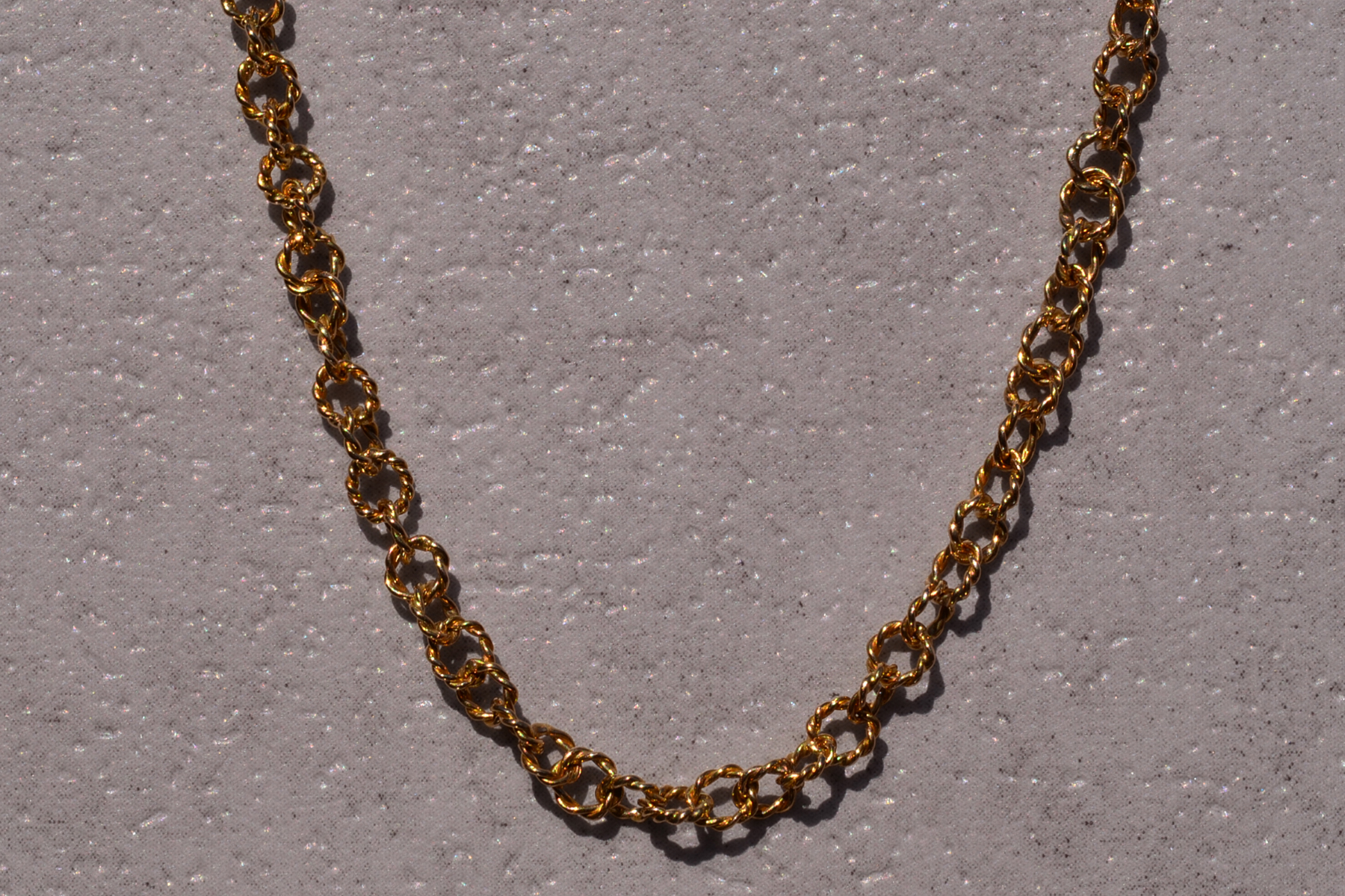 The 43rd Street: Yellow Gold Specialty Twisted Chain Link Chain - Image 2