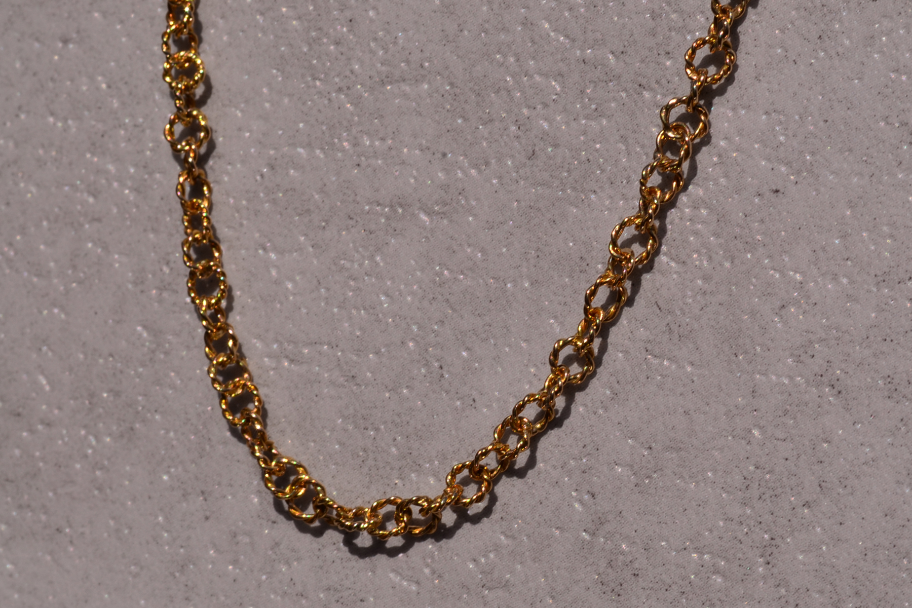 The 43rd Street: Yellow Gold Specialty Twisted Chain Link Chain - Image 3