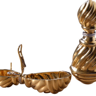 SOLD - The Oro:  Large Comfortable Italian Doorknocker Style Earrings