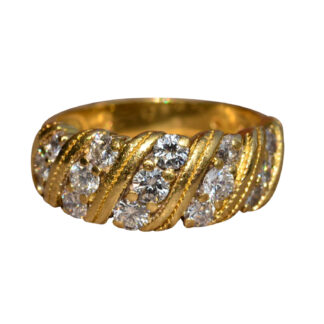 The Ventosas:  Vintage Yellow Gold Diamond Band