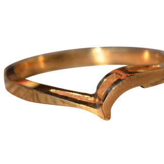 The Cree:  Ladies Contemporary Yellow Gold Curved Wave Band in 14 K Gold
