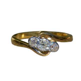 The Grove Avenue:  Ladies Vintage 18K Gold Trilogy Ring set with Diamonds