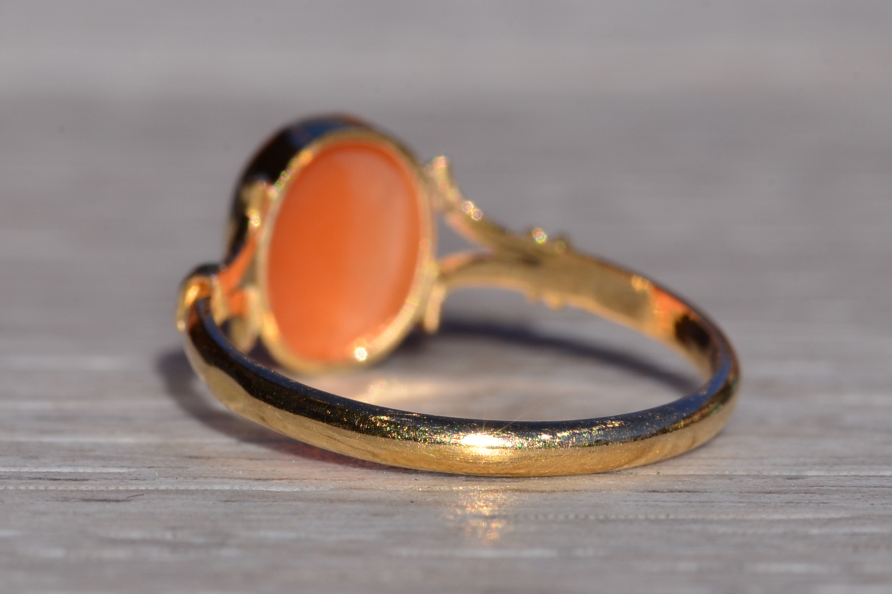 SOLD - The Camarga: Ladies 18K Yellow Gold Shell Cameo Ring - Image 4