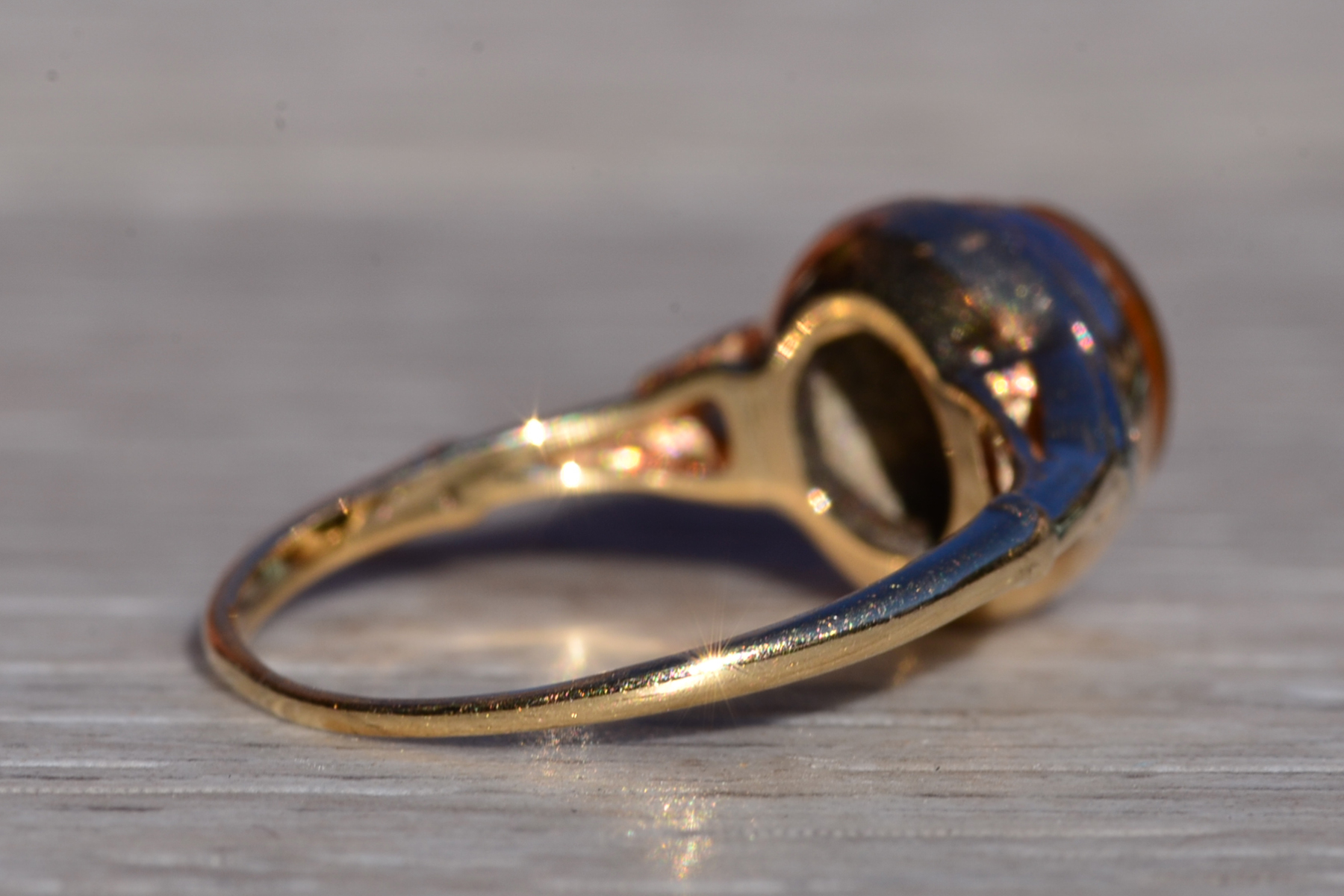The Etthen: Ladies Antique Italian Carved Shell Cameo Ring in 14K Gold - Image 5