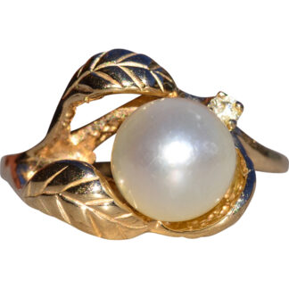 The Markham:  Ladies 14K Yellow Gold Ring set with Pearl and Diamond