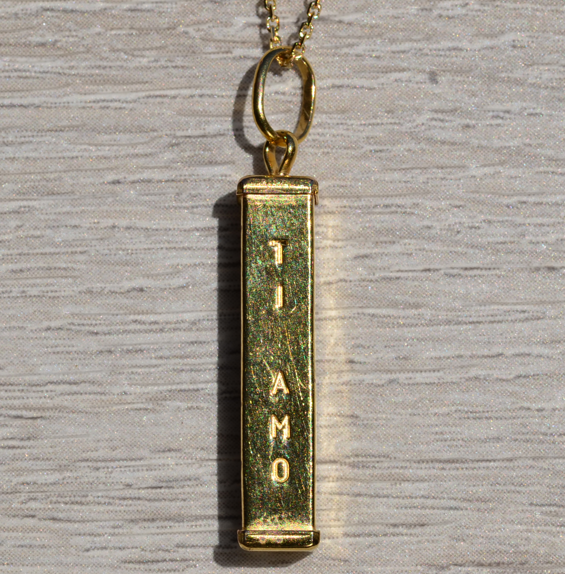SOLD - The Isle of Wright: Multi Language I Love You Bar Pendant In Yellow Gold - Image 4