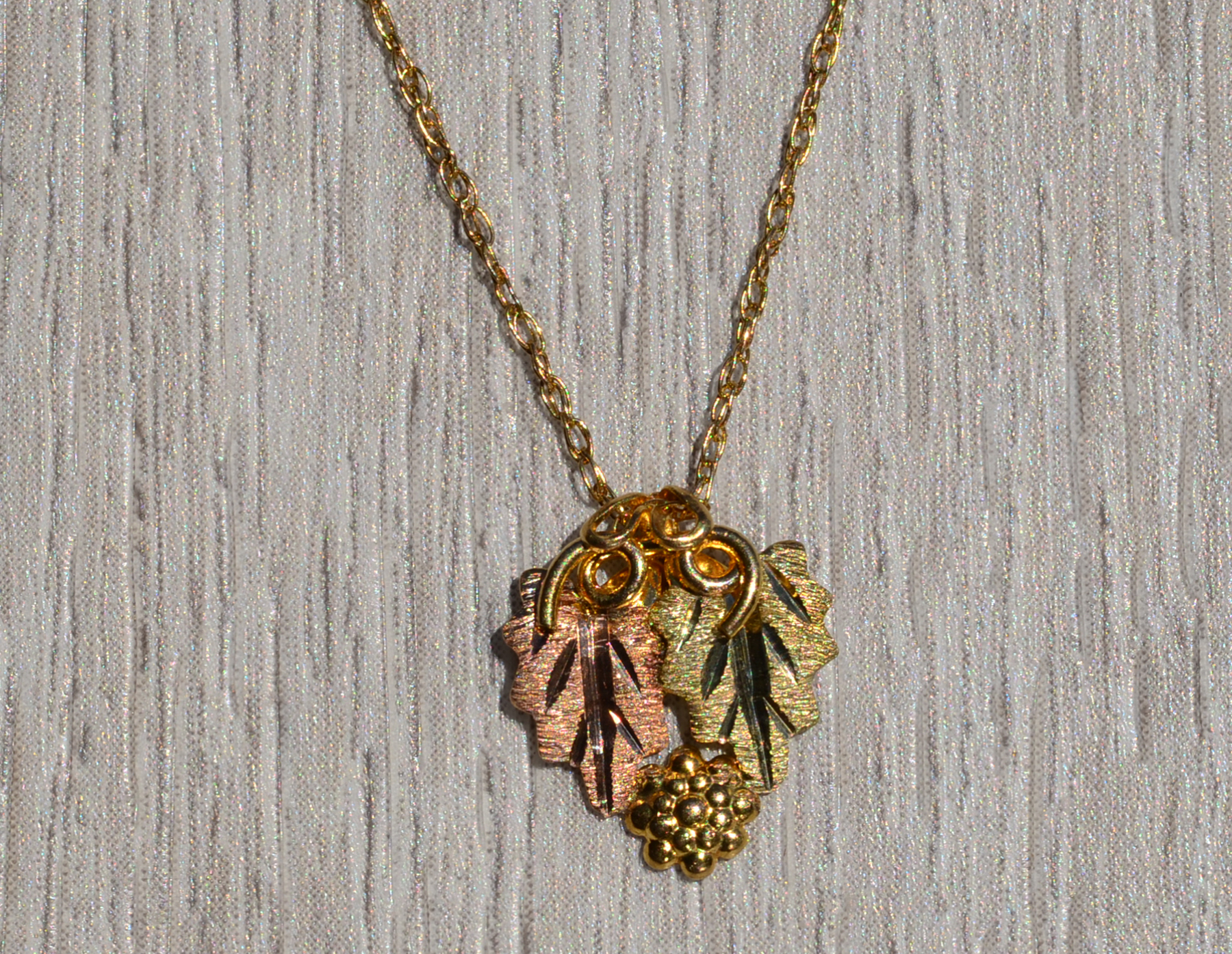 SOLD - The Altamarino: Ladies Two Tone Black Hills Style Leaf Necklace - Image 2