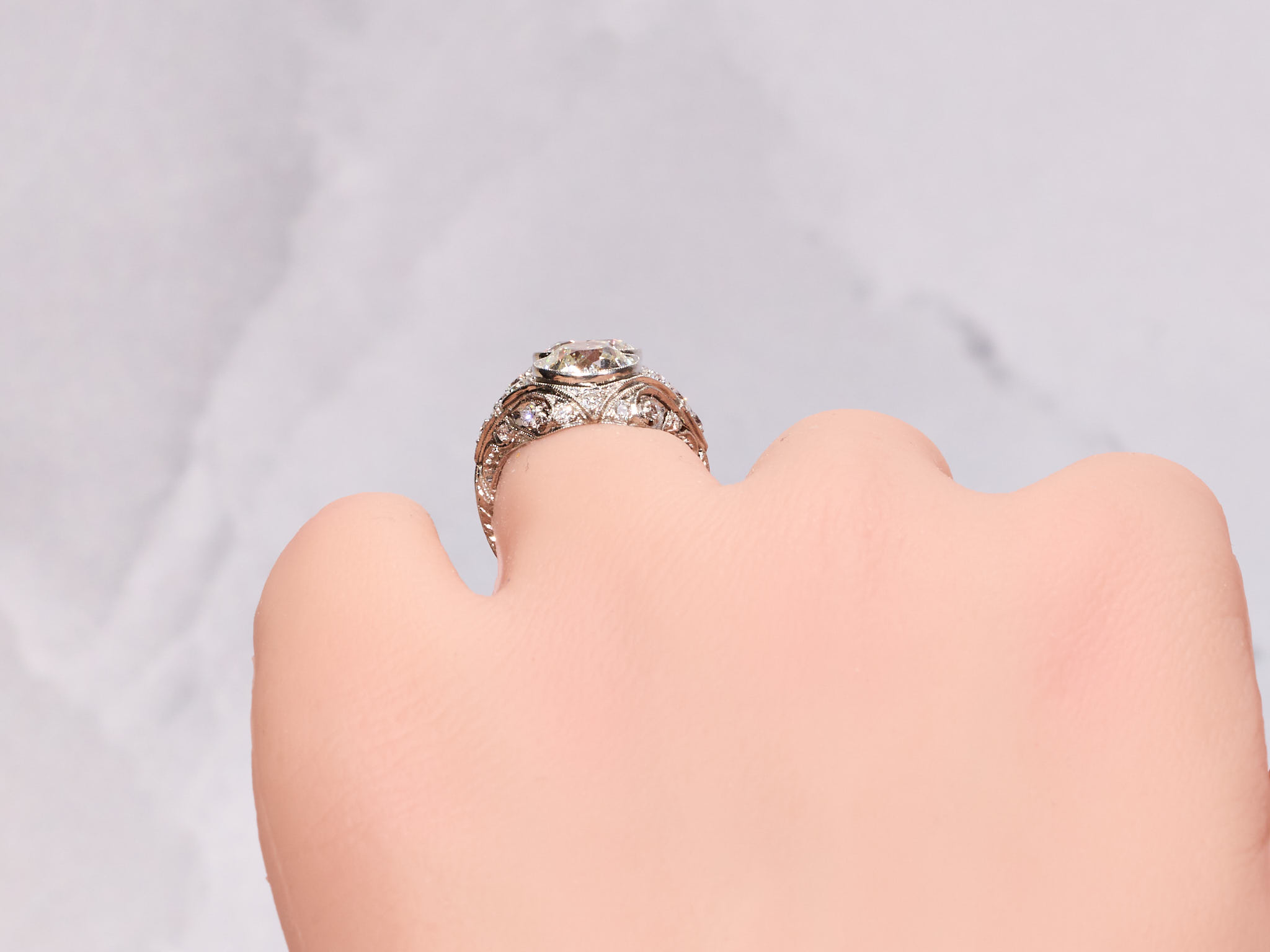 The L'amour: Antique Toi Et Moi Diamond Filigree Ring in Platinum - Image 12