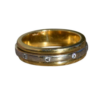 The Arandano:  Ladies 18K Two Tone Diamond Spinner Band