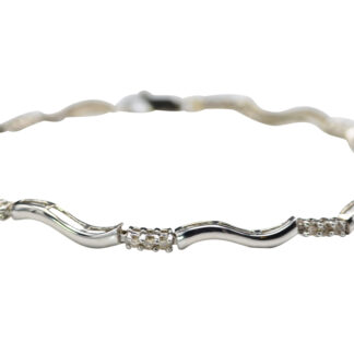 The Cabinteely:  Ladies White Gold Bracelet set with Diamonds
