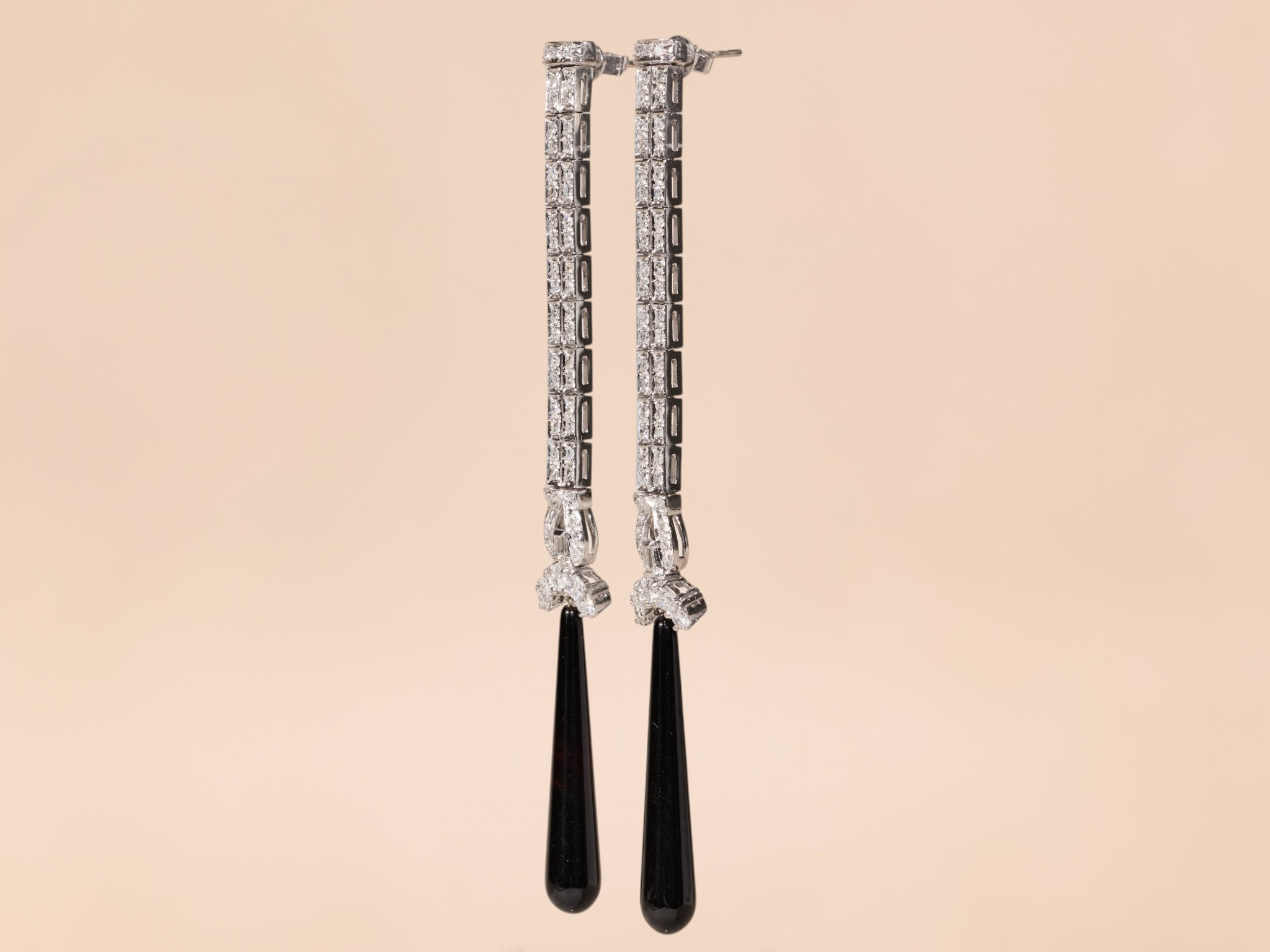 The Mirada: Ladies Outstanding Antique Platinum Dangler Earrings Set With Diamonds and Onyx - Image 3