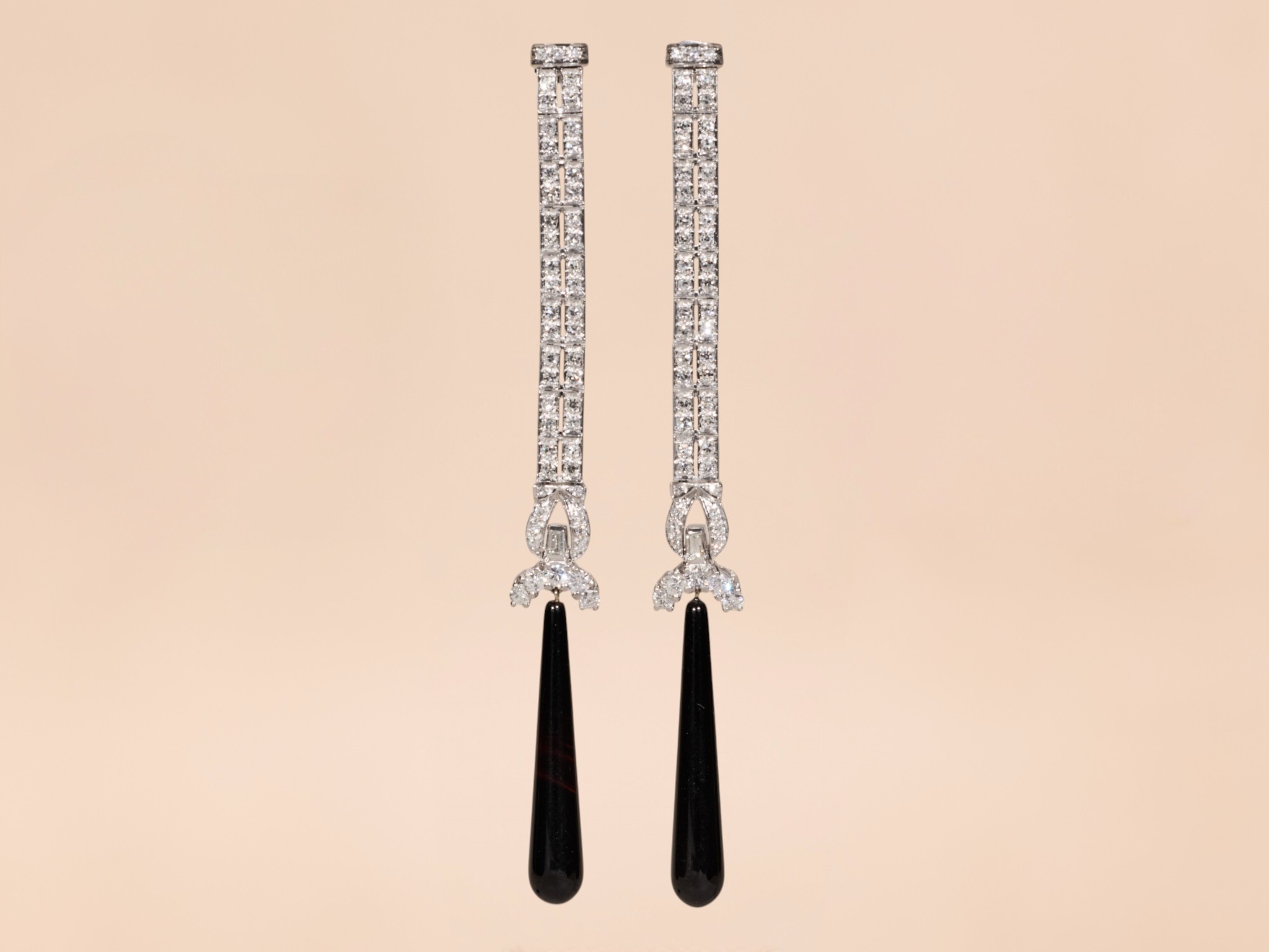 The Mirada: Ladies Outstanding Antique Platinum Dangler Earrings Set With Diamonds and Onyx - Image 5