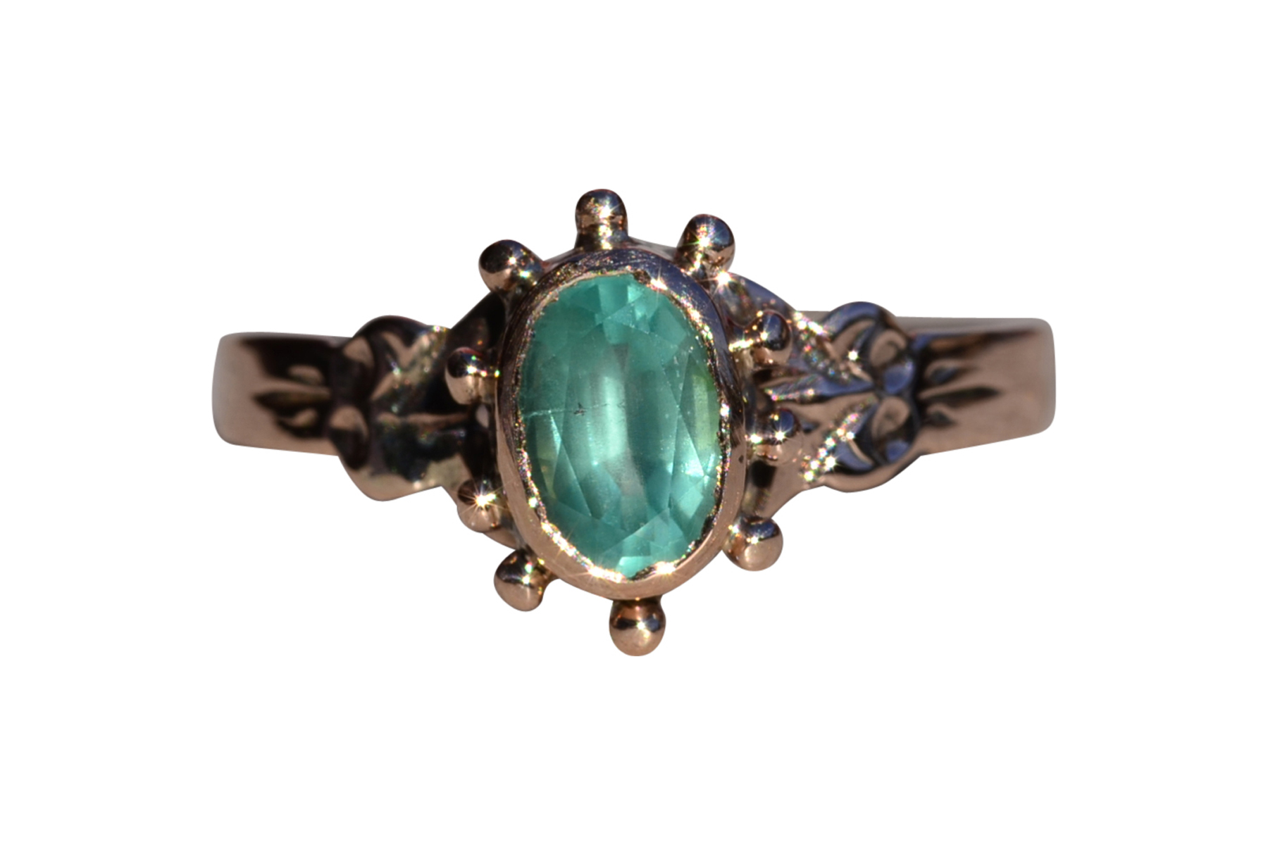 The Luton: Antique Ladies 14K Rose Gold Ring set with 0.48 CT Colombian Emerald