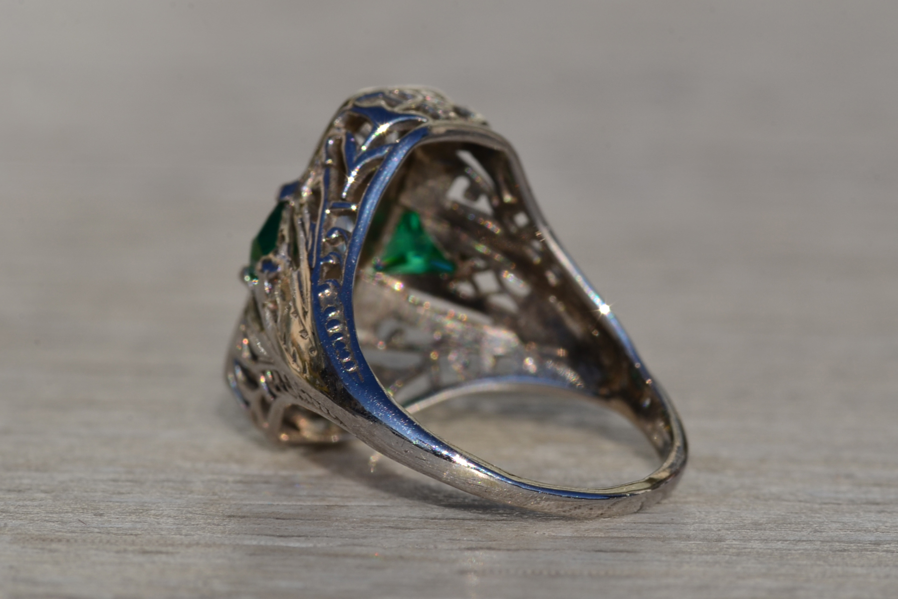 SOLD - The Lovelock: Ladies 18K Art Deco Three Stone Ring set with Diamonds and Emeralds - Image 4