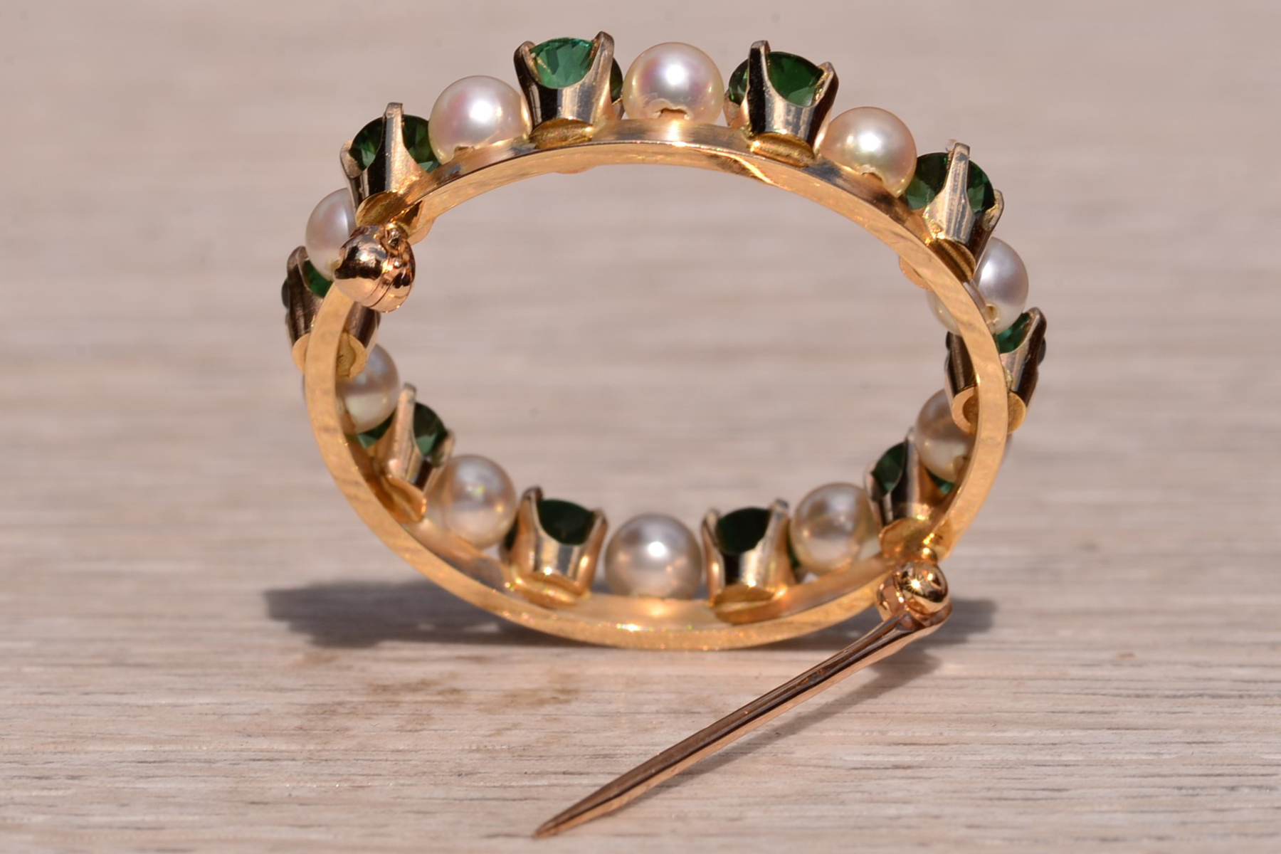 SOLD - The Coralie: Tiffany & Co Signed 14K Tourmaline and Pearl Circle Brooch - Image 3