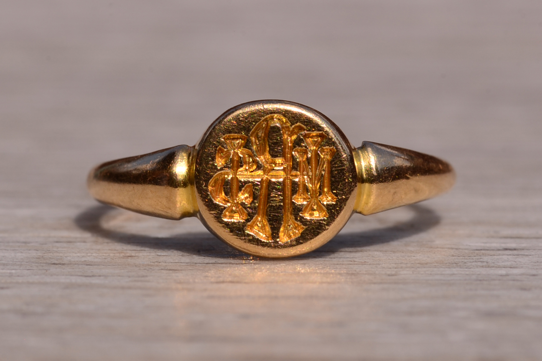 SOLD - The Tanami: Ladies English Made "MRS" Wax Seal Ring - Image 7