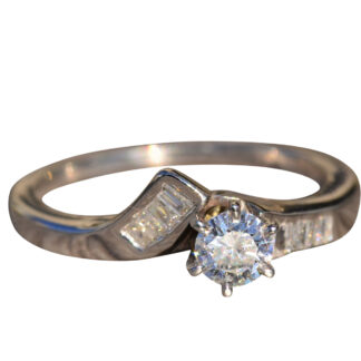 The Bibiana:  Ladies Vintage Diamond Engagement Ring in 14K Gold