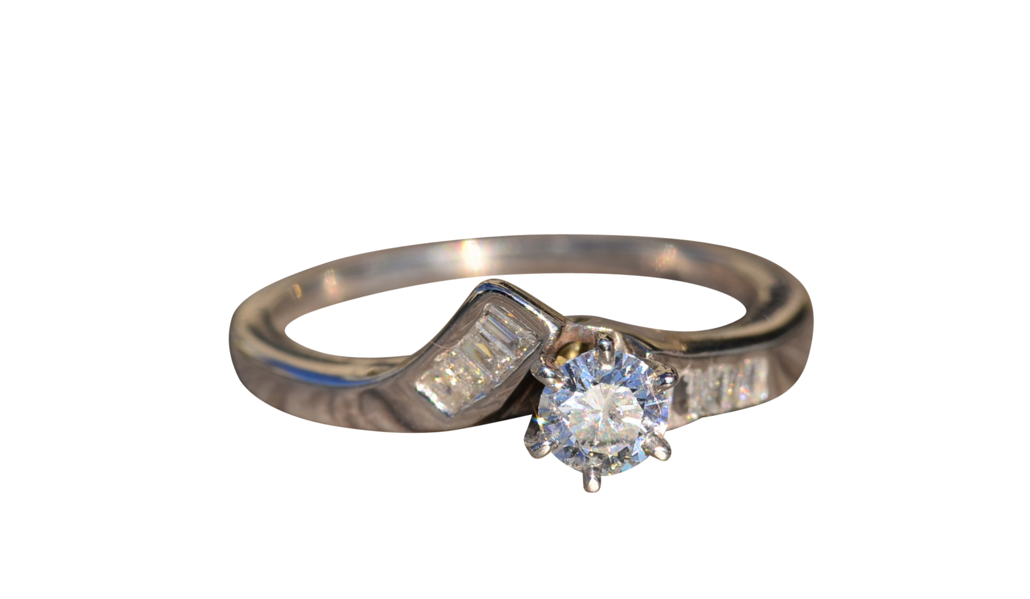 The Bibiana: Ladies Vintage Diamond Engagement Ring in 14K Gold