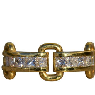 The Evania:  Ladies 18K Diamond Buckle Style Ring