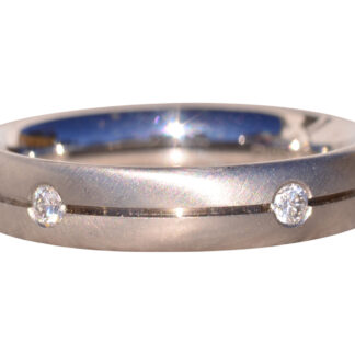 The Chestnut: Signed Gentleman's Platinum Band Set with Natural Diamonds