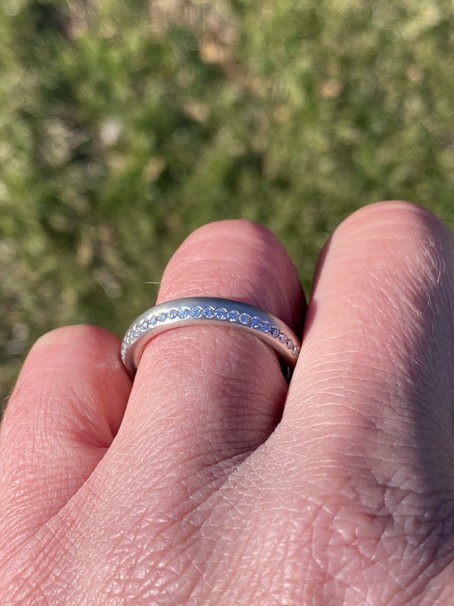 The One Way: Designer Signed Band Set with Natural Diamonds in Platinum - Image 6