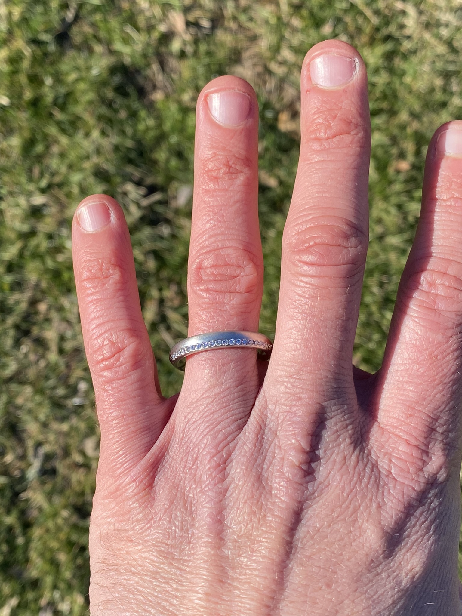The One Way: Designer Signed Band Set with Natural Diamonds in Platinum - Image 8