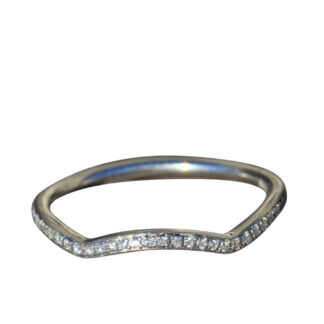 The Lyra:  Ladies Vintage Curved Diamond Wedding Band in Platinum