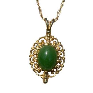 Ladies Vintage Yellow Gold Necklace set with Jade