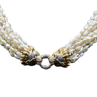 The Lewisham:  Ladies Original Cardow Pearl Necklace with 14K Gold Lion's Head Clasp