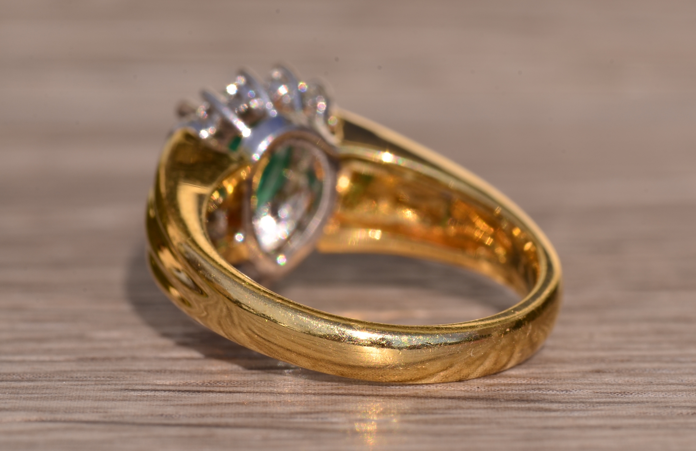 SOLD - The Muso: Vintage Ring set with 1.25 Carat Vivid Green Natural Emerald with Diamond Halo - Image 4