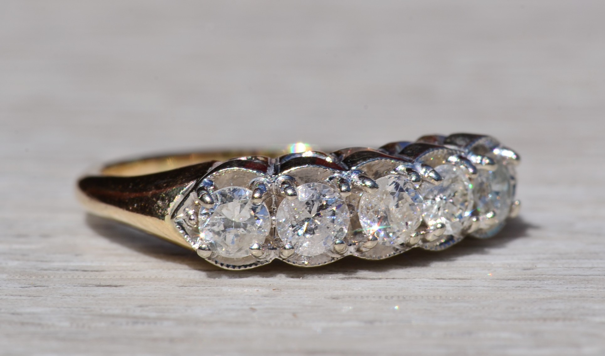 The Belmopan: Vintage 14K Two Tone 1CTW Diamond Band - Image 6