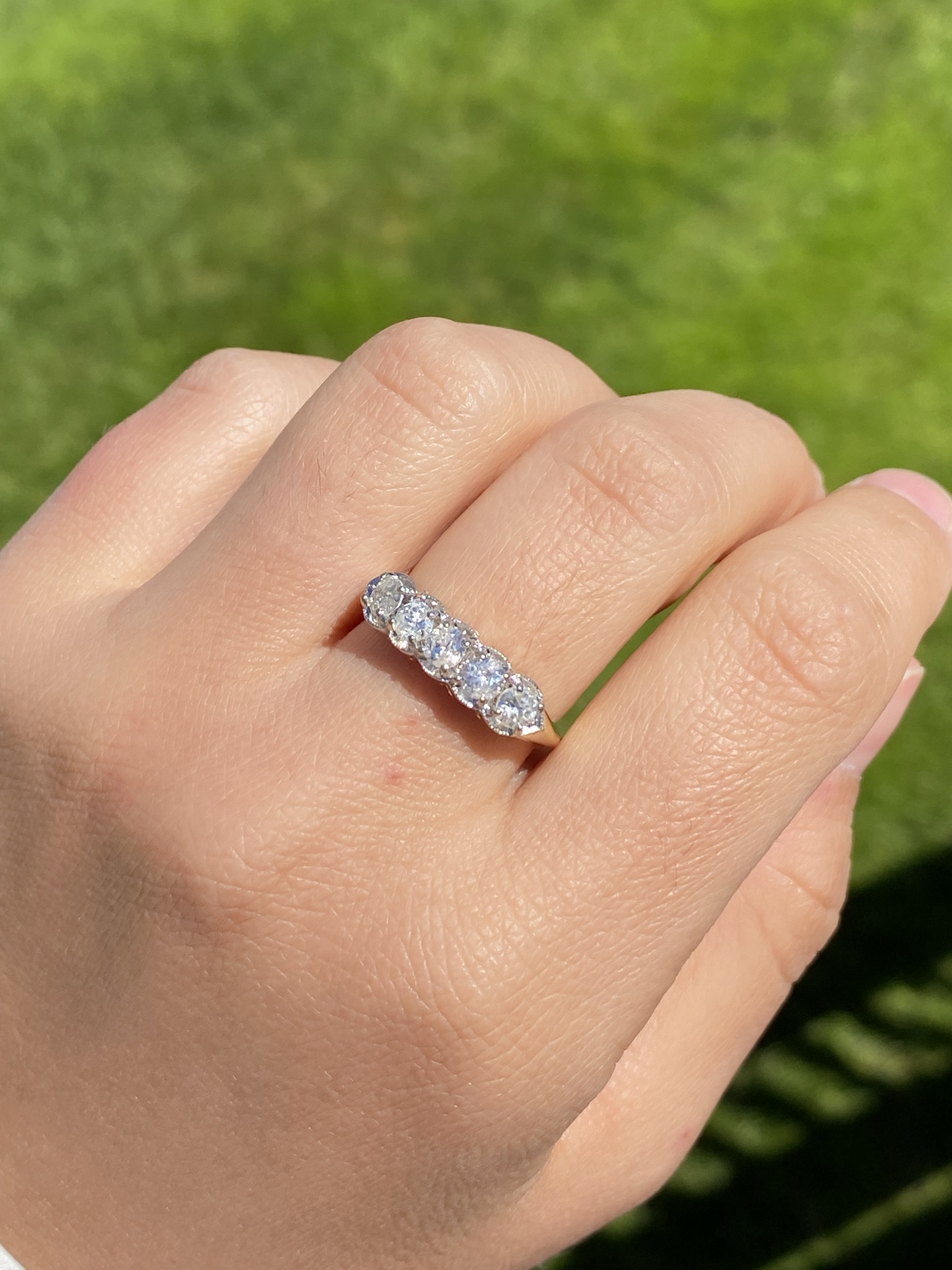 The Belmopan: Vintage 14K Two Tone 1CTW Diamond Band - Image 10