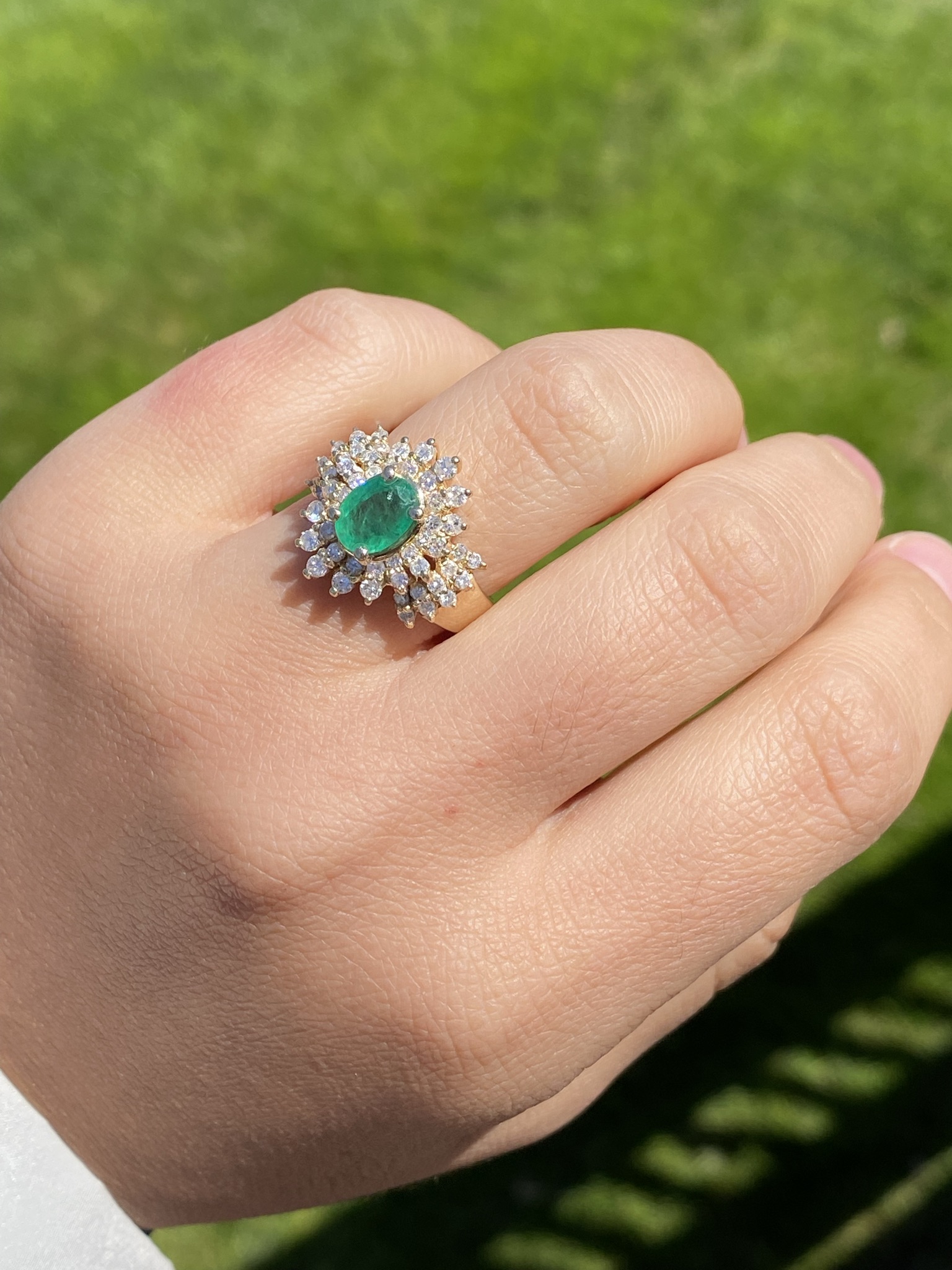 The Giron: Ladies 14K Emerald and Diamond Cluster Ring - Image 10