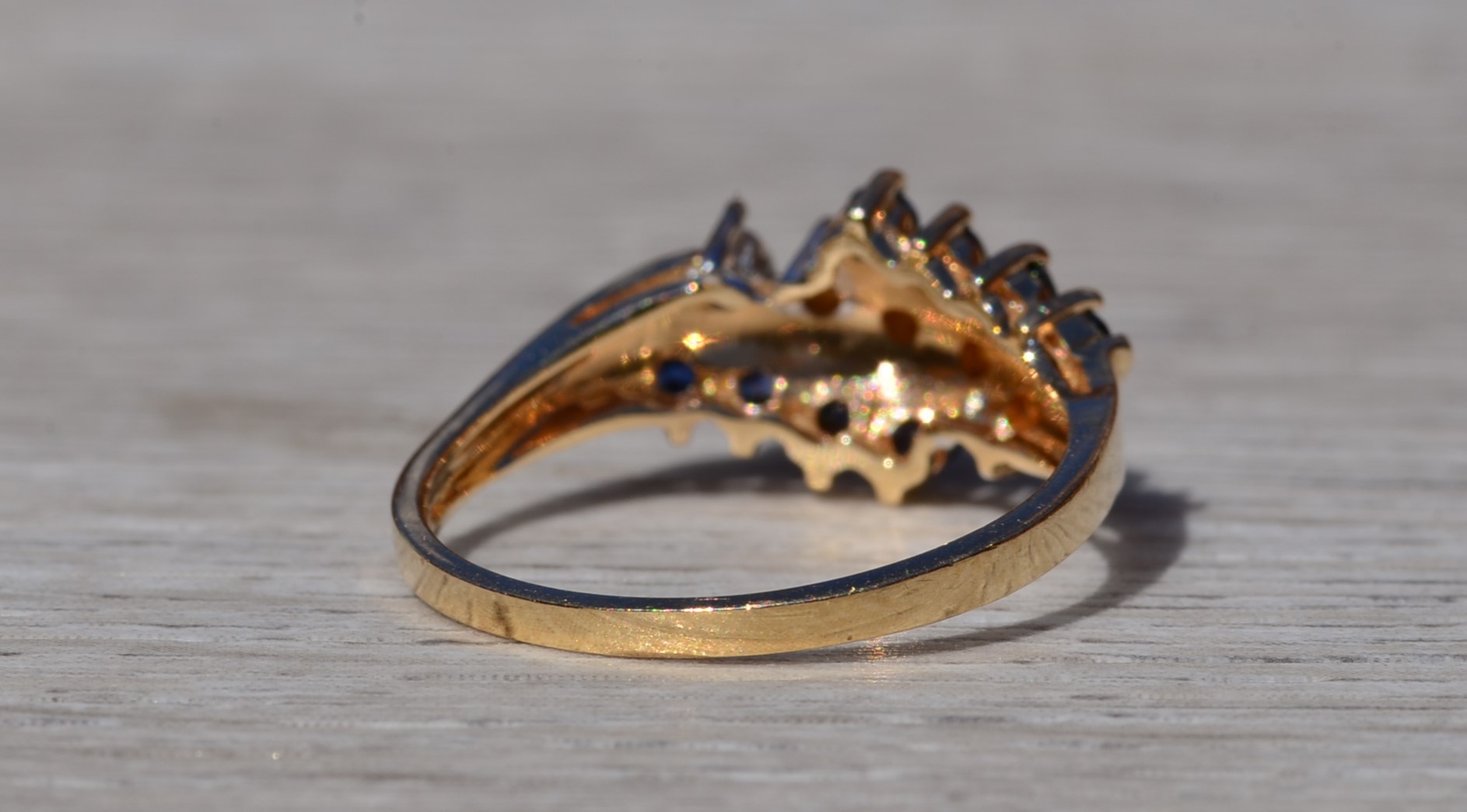 The Balaton: Ladies 14K Diamond and Sapphire Ring in Yellow Gold - Image 5