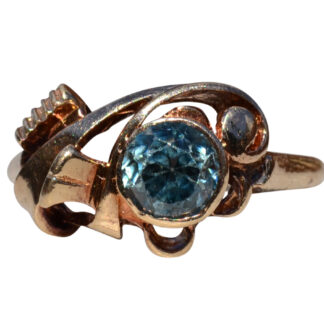The Esmer:  Ladies Rose Gold Vintage Ring set with Zircon