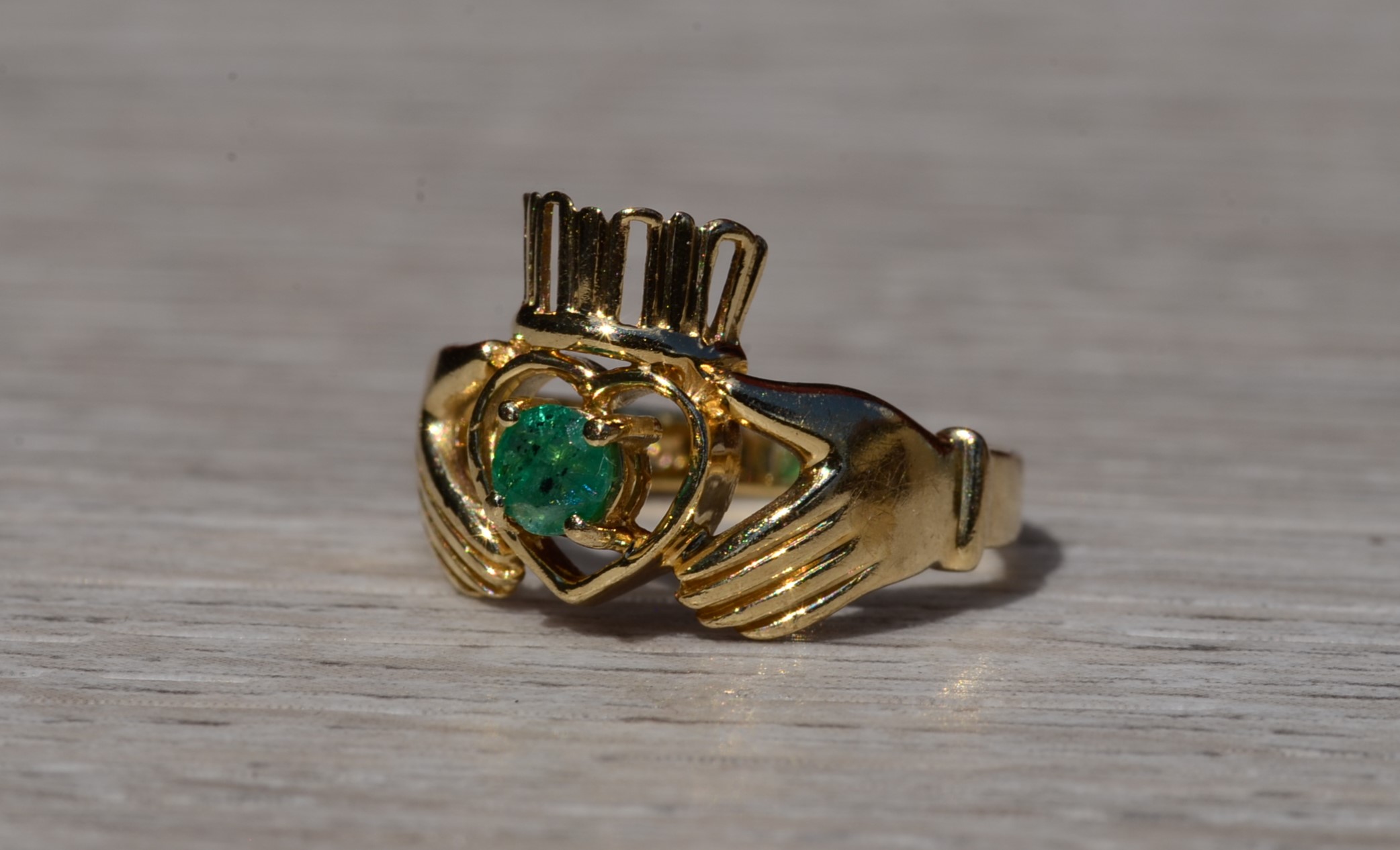 SOLD - The Timberwyck: Ladies Yellow Gold Claddaugh Ring set with Emerald - Image 3