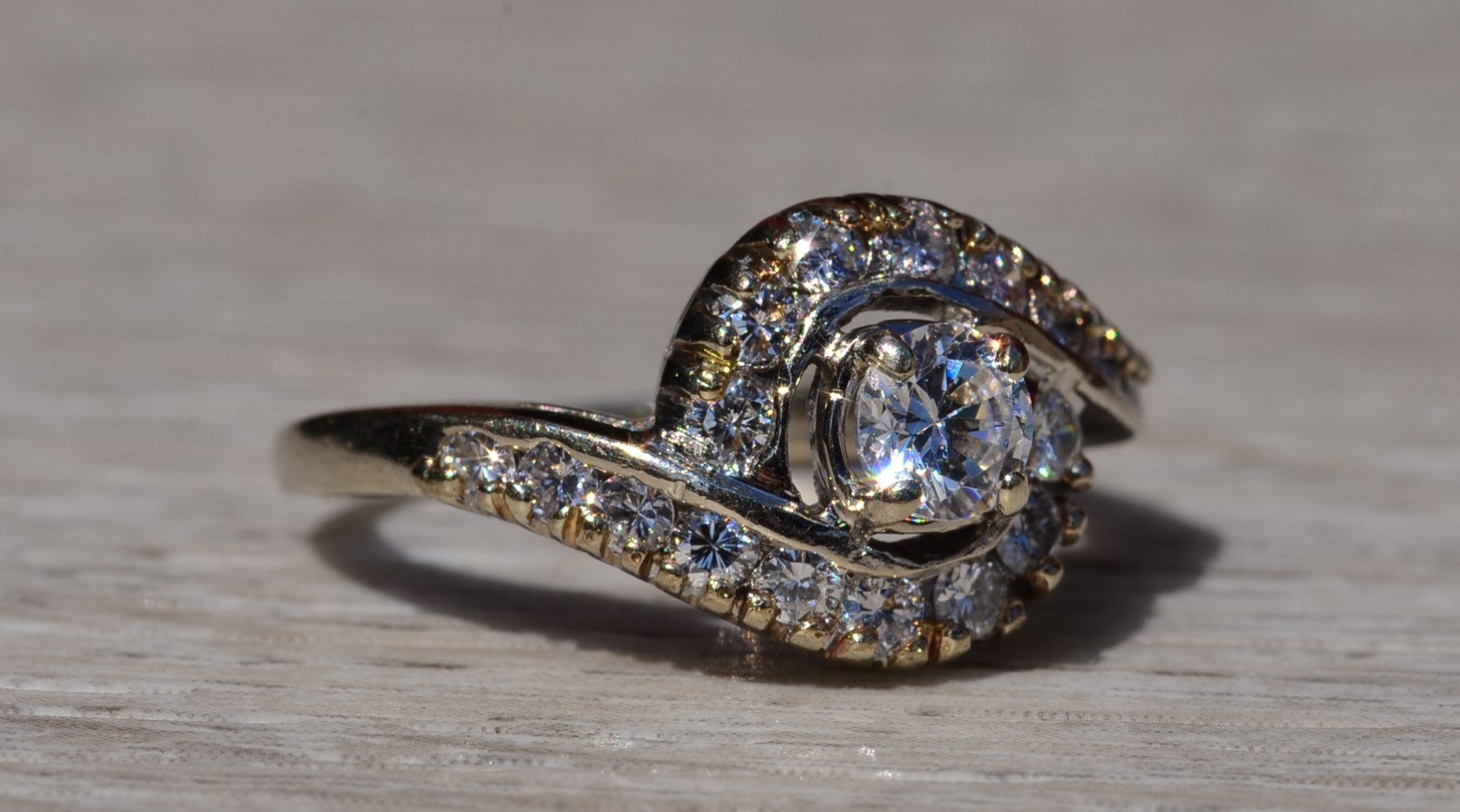 Ladies 14K White Gold Semi Mount set with Diamonds - Image 6