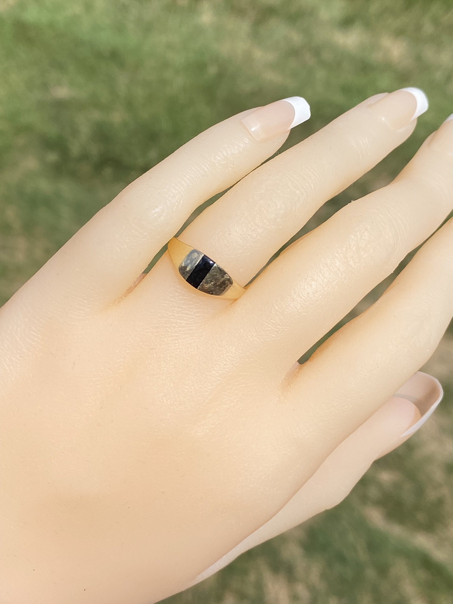 SOLD - The Lindera: Ladies 14K Petite Cocktail Ring set with Onyx - Image 9