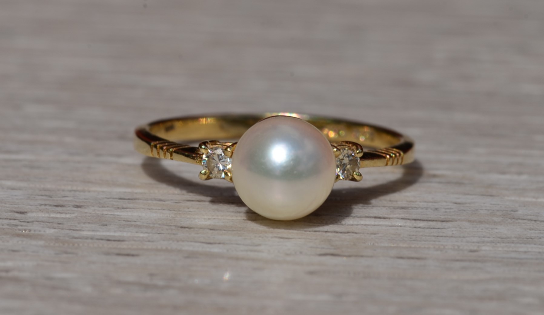 The Nammans: Ladies 14K Yellow Gold Ring set with Pearl and Diamond - Image 7