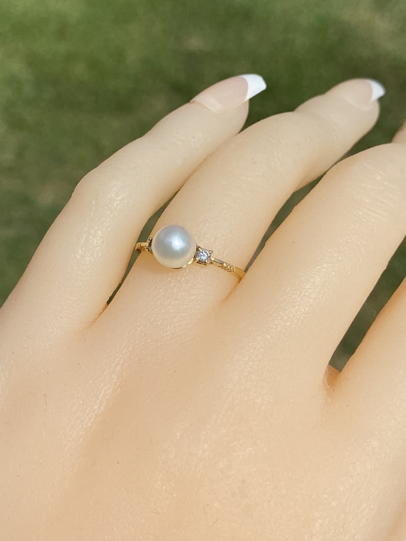 The Nammans: Ladies 14K Yellow Gold Ring set with Pearl and Diamond - Image 9