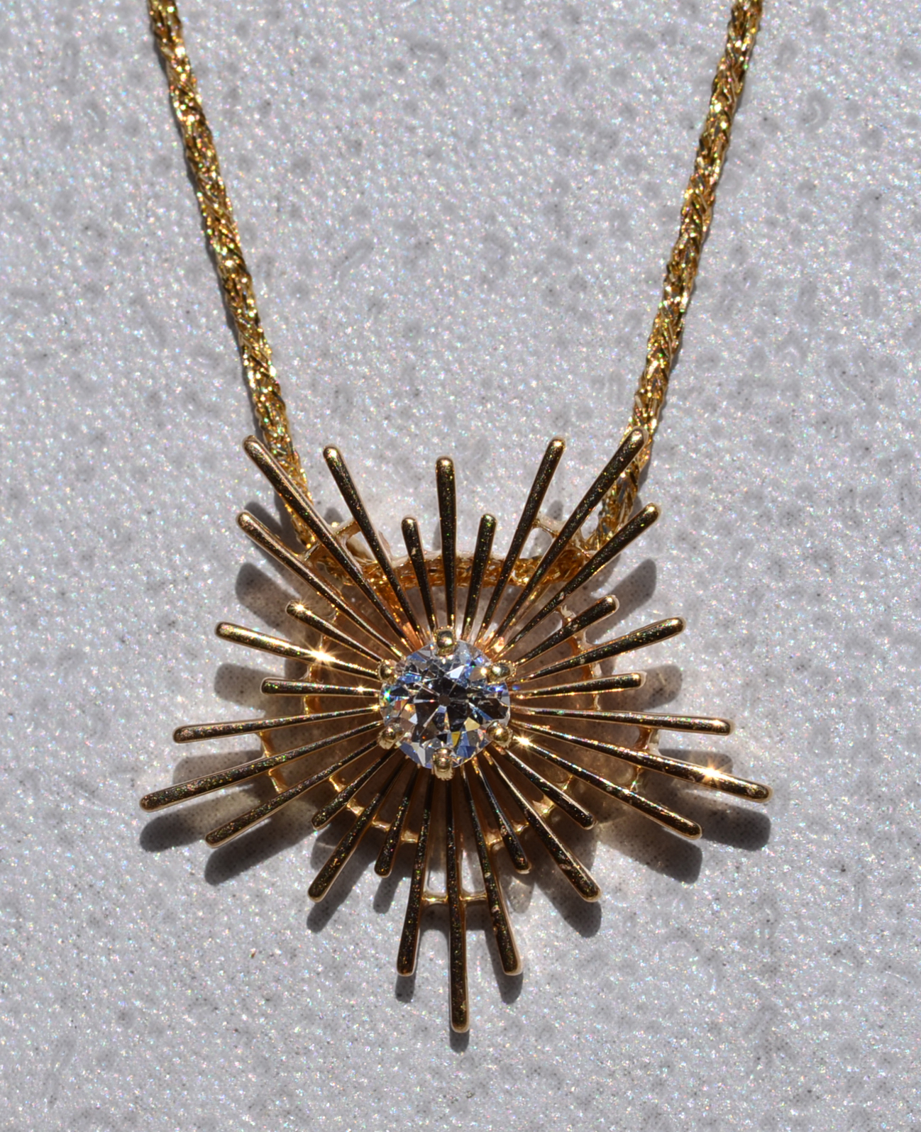 The Gimli: Ladies 14K Yellow Gold Sunburst Necklace set with Diamond - Image 2