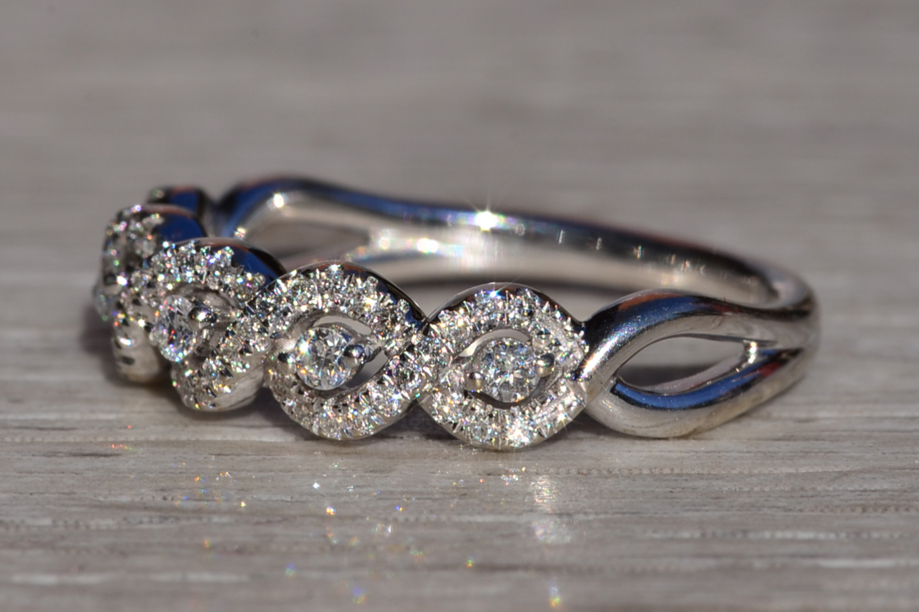 The Kindersley: Ladies 14K White Gold Twisted Diamond Band - Image 3