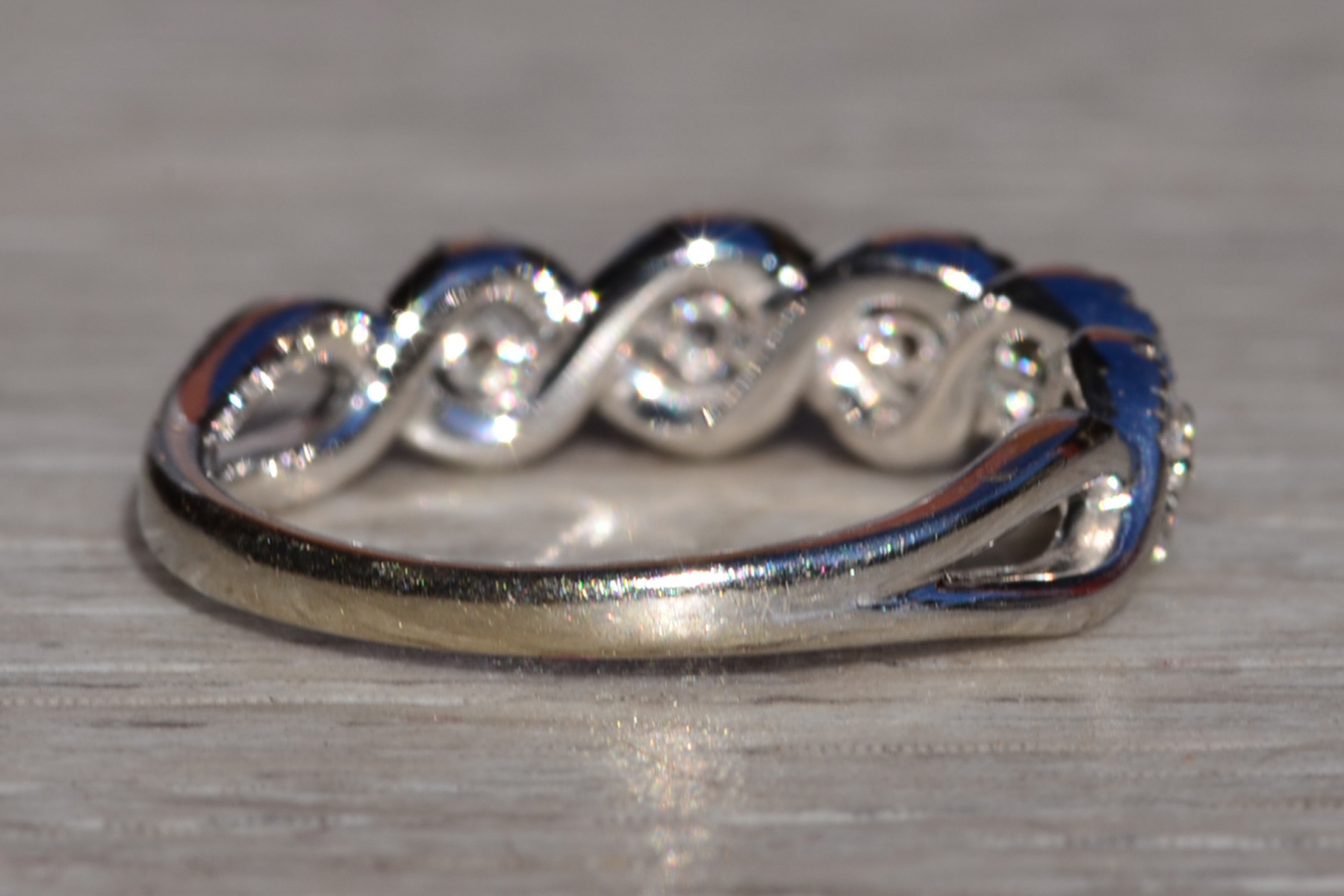 The Kindersley: Ladies 14K White Gold Twisted Diamond Band - Image 5