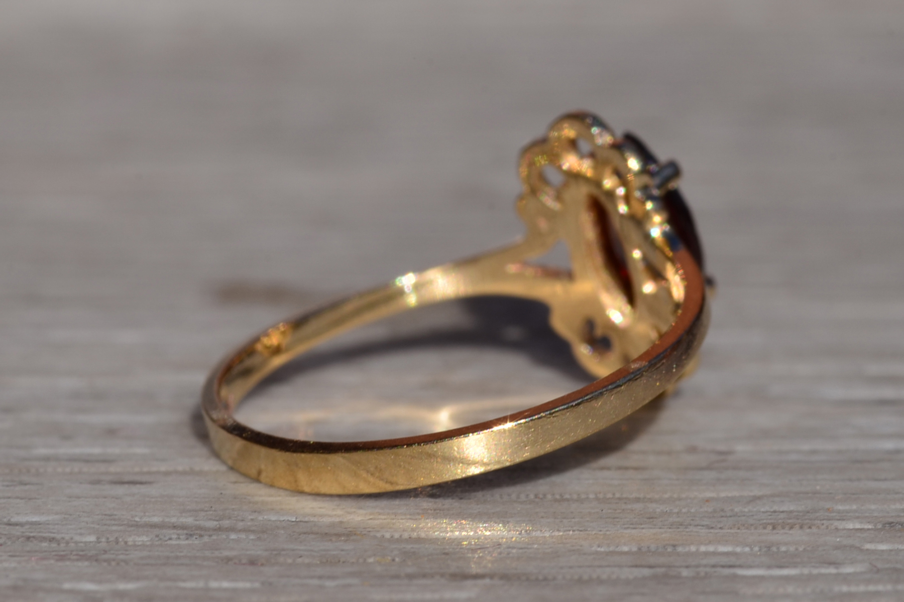 SOLD - The Maleb: Ladies Vintage 14K Yellow Gold Ring set with Marquise Garnet - Image 5