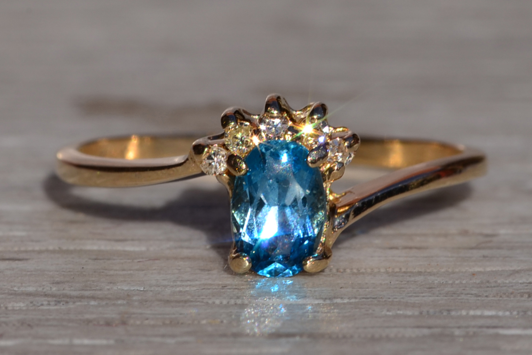 The Nashlyn: Ladies 14K Yellow Gold Ring set with Topaz and Diamond - Image 2
