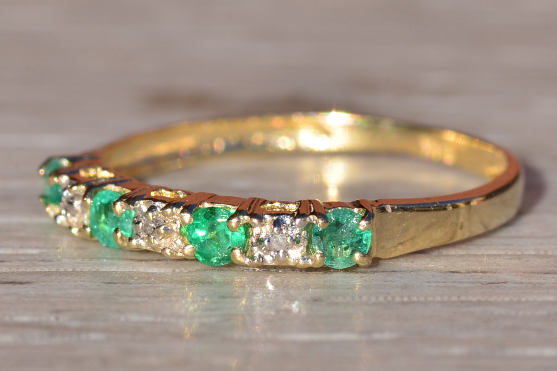 The Keremeos: Ladies Yellow Gold Emerald and Diamond Stackable Band - Image 3