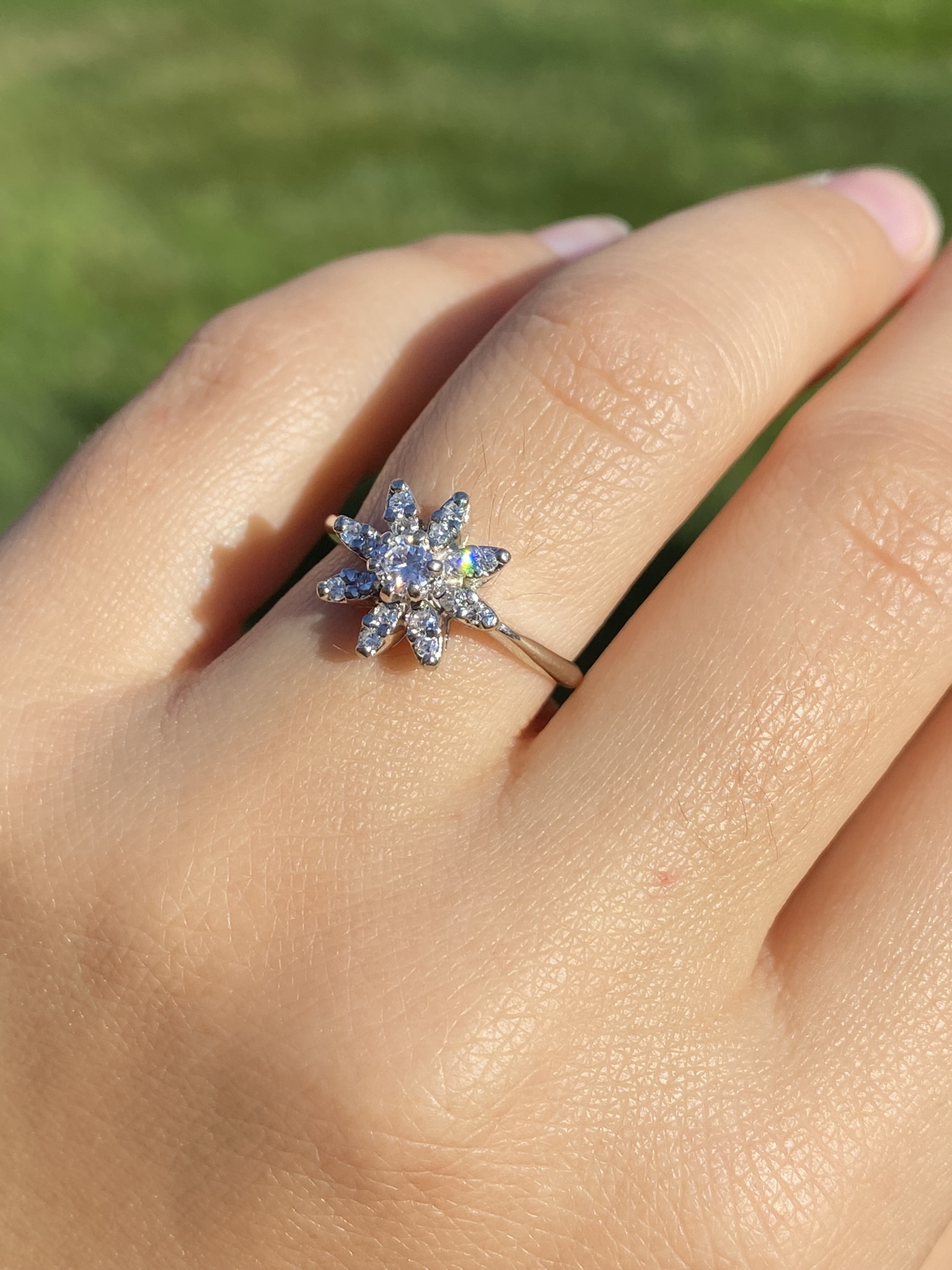 The Bannack: Ladies Signed Diamond Flower Ring in 14K White Gold - Image 9