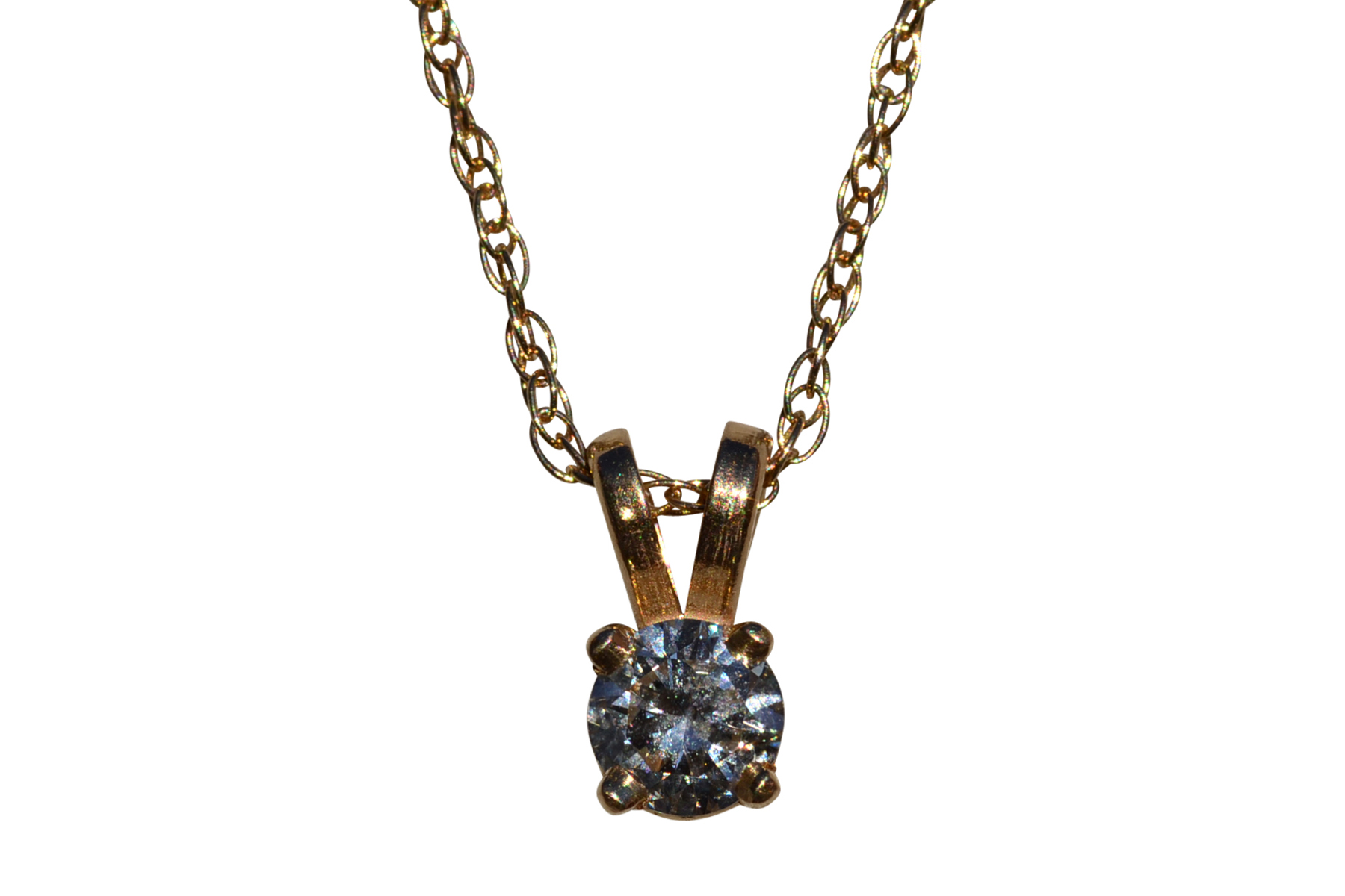The May Creek: Diamond Solitaire Necklace in Yellow Gold