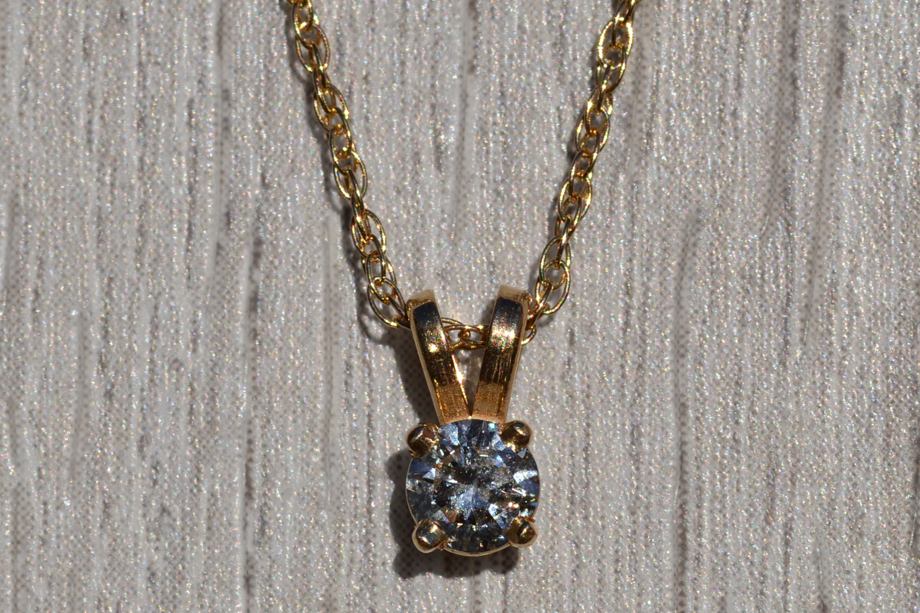 The May Creek: Diamond Solitaire Necklace in Yellow Gold - Image 3