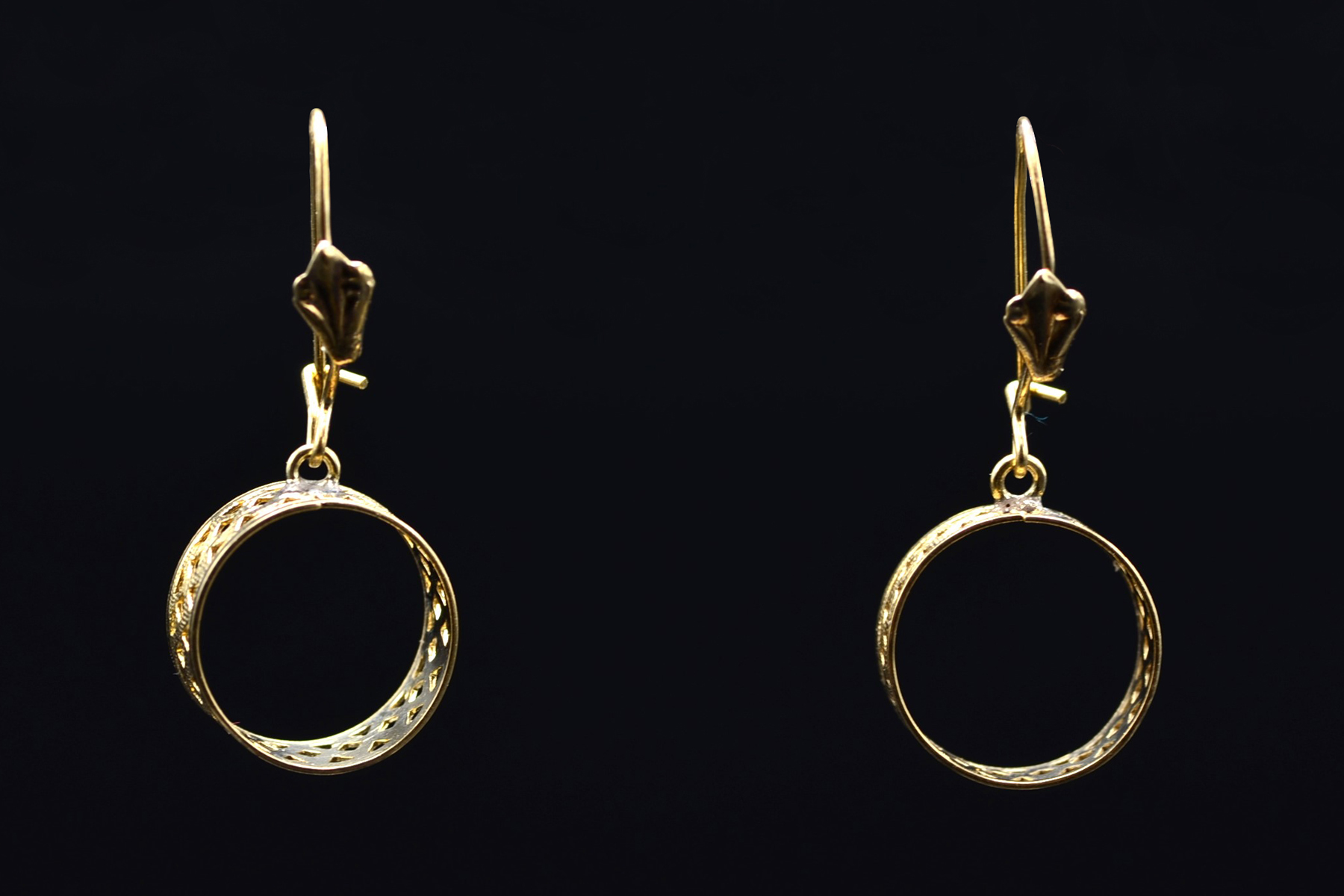 SOLD - The Shandons: Ladies Delicate 14K Gold Dangler Earrings - Image 5